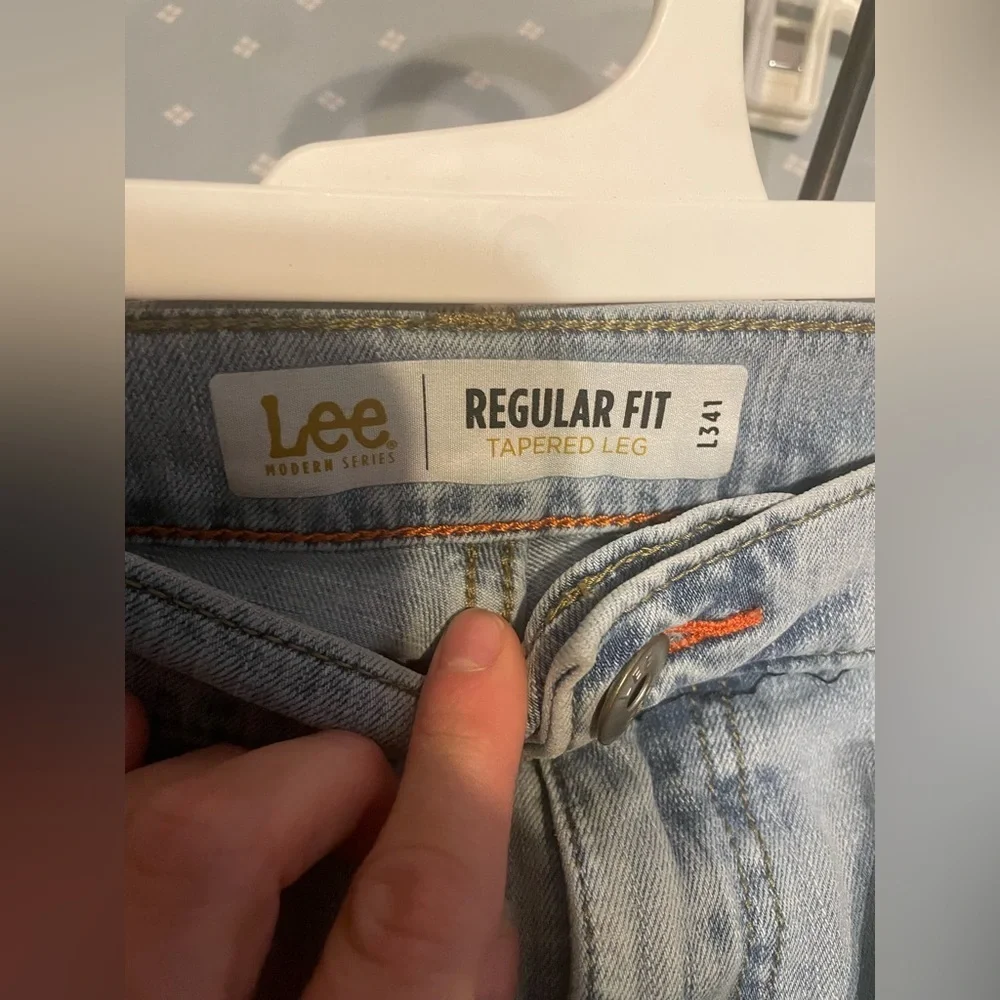 Lee Mens Modern Fit Jeans Light Wash *make offers*